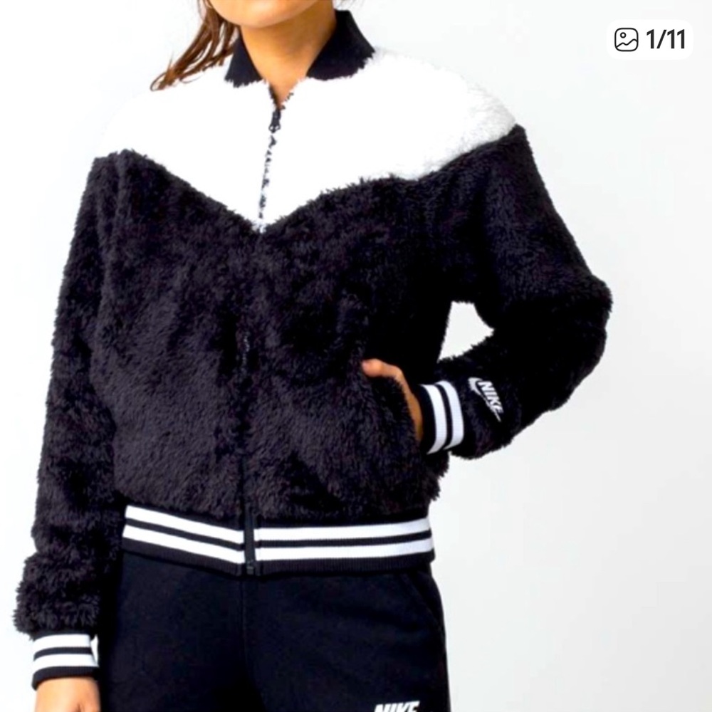 NIKE Sherpa Black & White Panda Full Zip Sportswear Jacket, Size XL